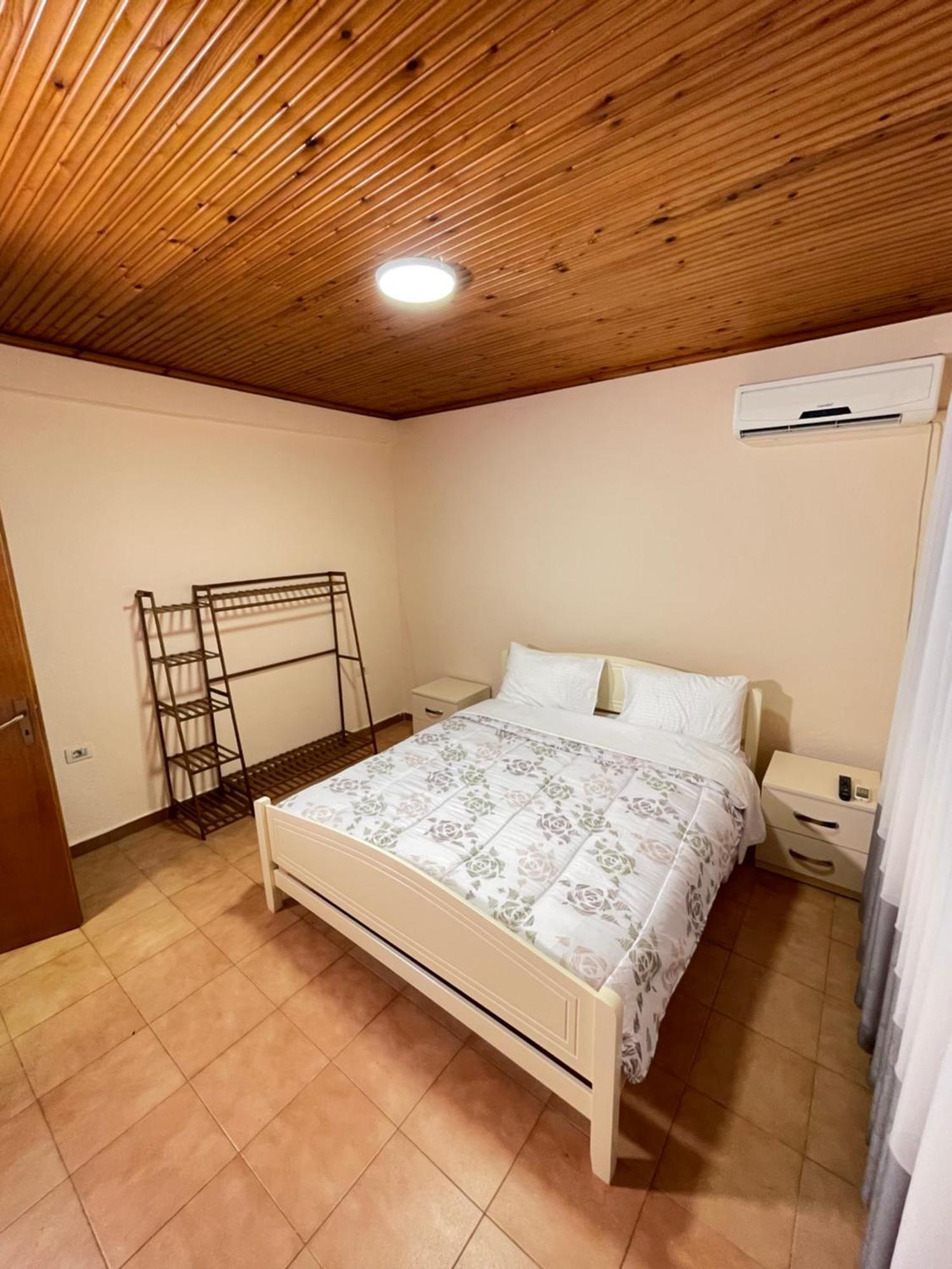 Shkodra Guest House & Trips Kültér fotó